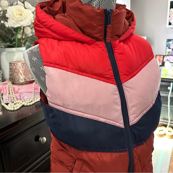 Aeropostale Colorblock Puffer Vest Hooded Chevron Red Pink Navy Size S - Picture 4 of 11